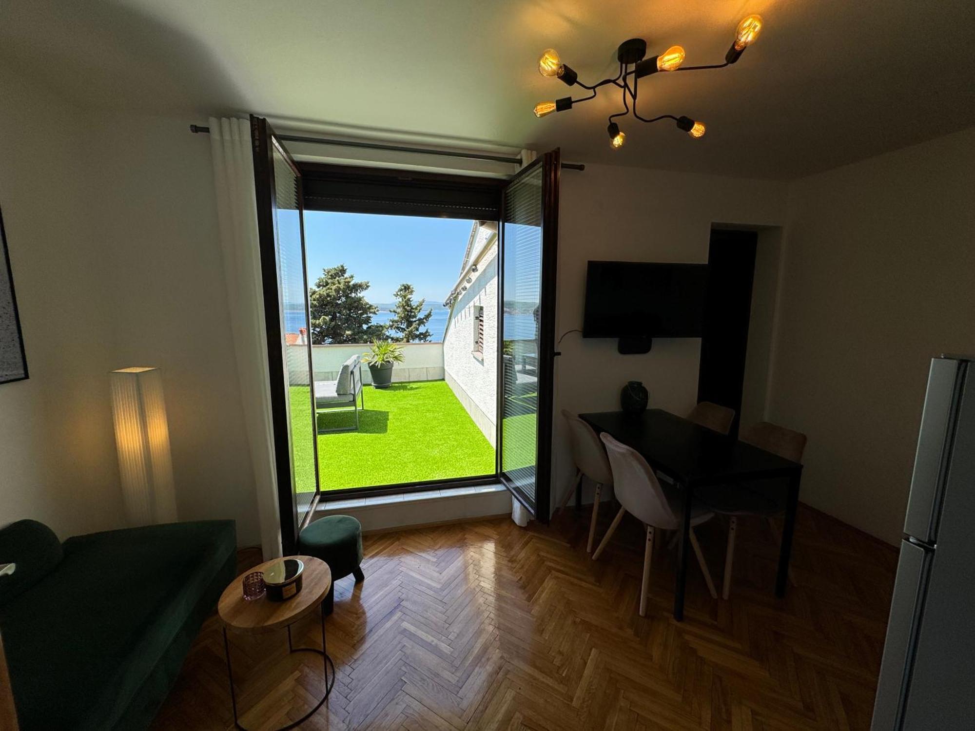 Penthouse Apartment Crikvenica Bagian luar foto
