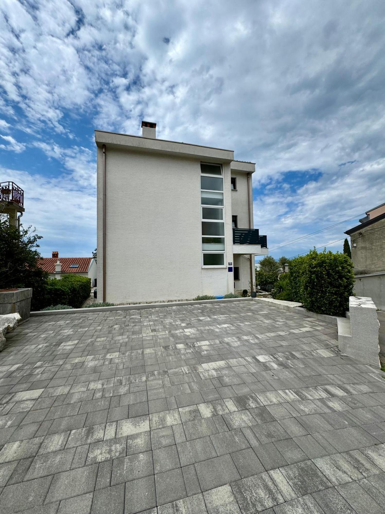 Penthouse Apartment Crikvenica Bagian luar foto